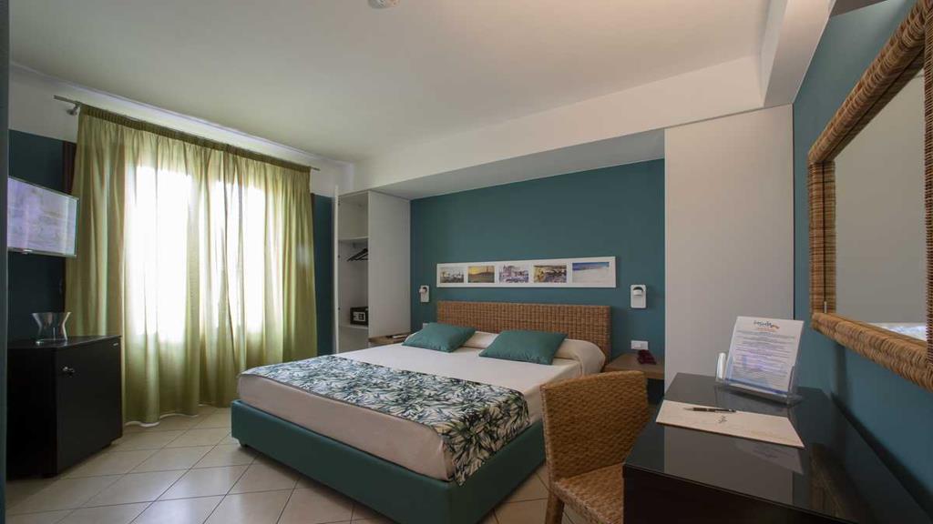 Insula Hotel Favignana Bagian luar foto