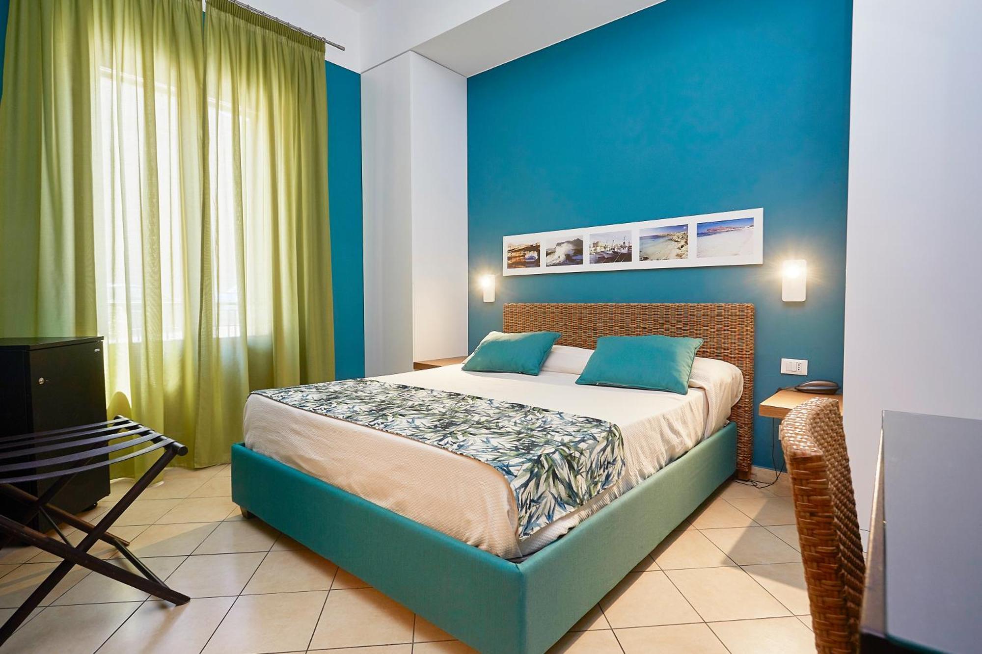 Insula Hotel Favignana Bagian luar foto